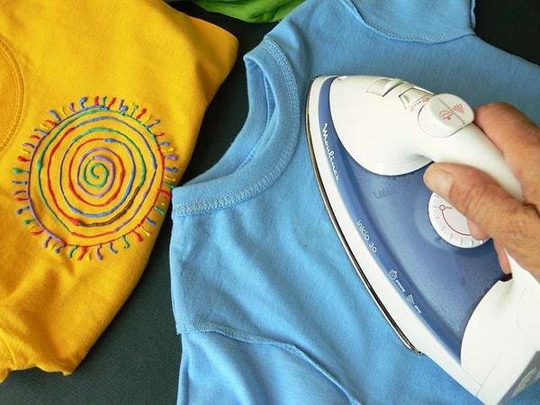 5. Носили ли вы одну и ту же футболку несколько дней подряд только потому, что вам лень гладить другие?