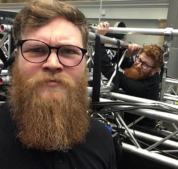 14. "Я сегодня встретил своего двойника!"