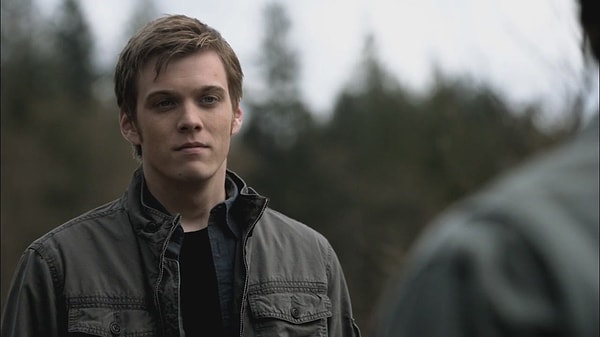 10. И, наконец, кем Сэму и Дину приходится Адам Миллиган?