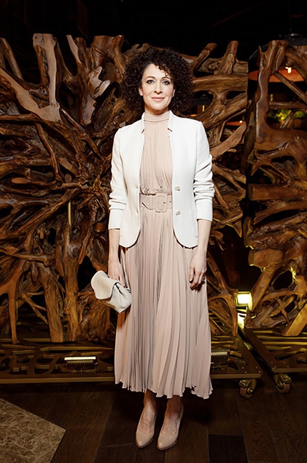 8. Ксения Раппопорт