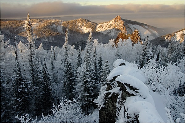 1. Самая восточная точка России - это...