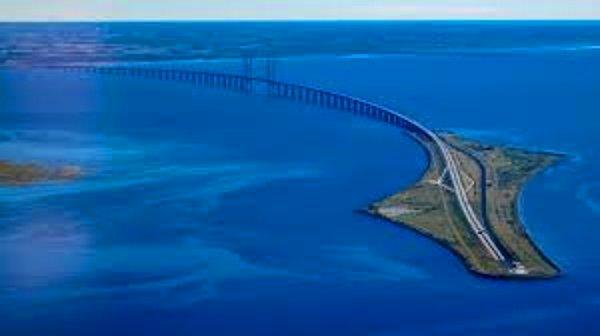 4. Øresund köprü tüneli için Peberholm yapay adasını oluşturan Danimarka, adaya hiçbir şey ekmemiş, kendi kendine kolonileşmesine izin vermiştir.