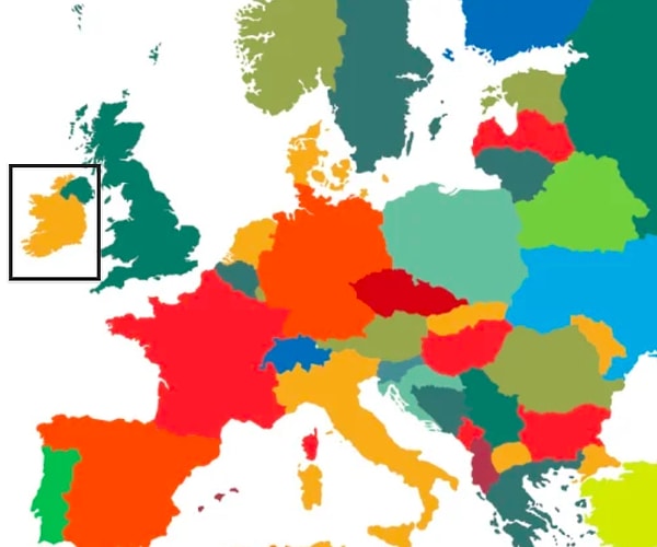 7. А тут у нас маленькое, но гордое государство.