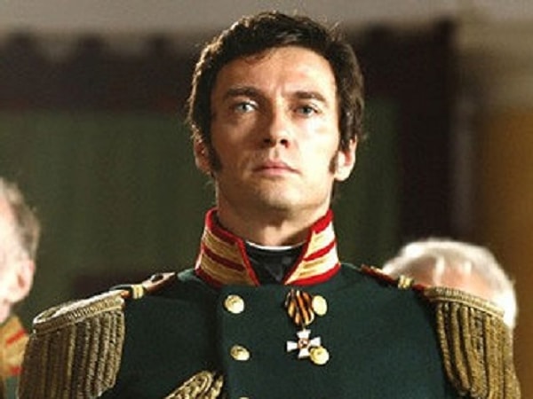 10. Деревню с каким названием отдал князю Андрею его отец?