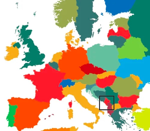 17. Это страна славится своими винами и курортами.