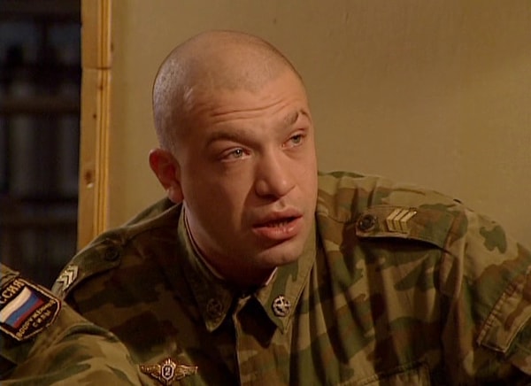 В «Ералаше» Павел сыграл хулиганистого мальчика, а потом снимался в сериалах («Солдаты», «СашаТаня»), что делает и по сей день.