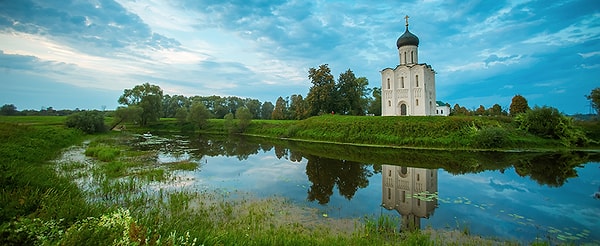 7. Исторические справки говорят, что самым старым городом России на данный момент считается…
