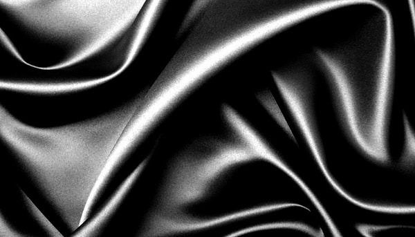 10. Черный цвет в каждой культуре имеет свое символическое значение. Где черный ассоциируется со счастьем и считается цветом для маленьких мальчиков?