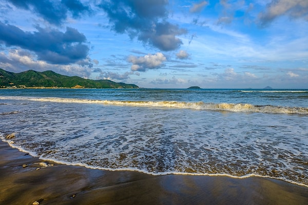 9. Какое море омывает берега Малайзии, Камбоджи, Индонезии?