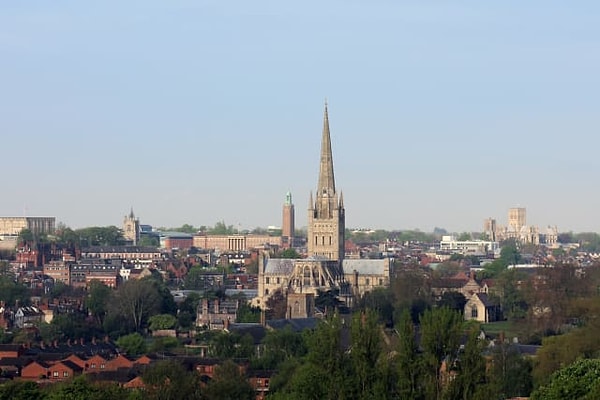 3. В курсе ли вы, какому графству принадлежит городок Норидж?