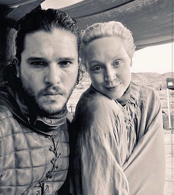 7. Бриенна Тарт уже не кажется такой суровой, как на поле боя