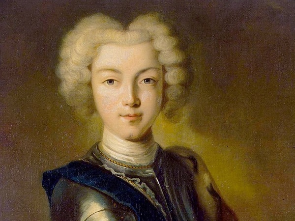 9. Человека на фото зовут...