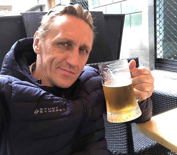 1. Знакомьтесь, вот и он - словацкий актер и каскадер (!) Владимир Фурдик.