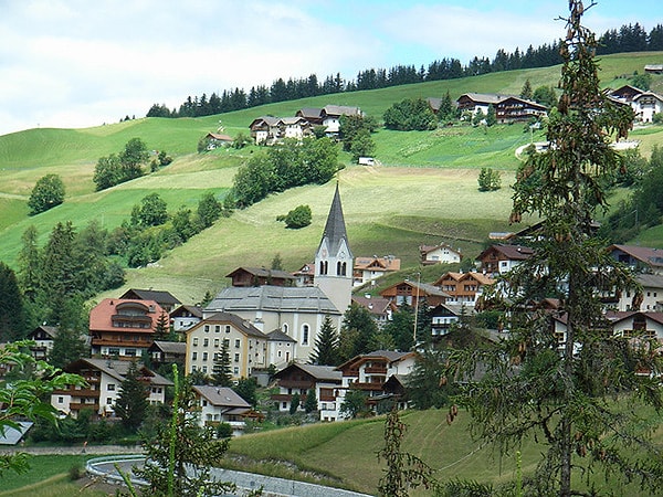 5. Где находится деревня Шенген?