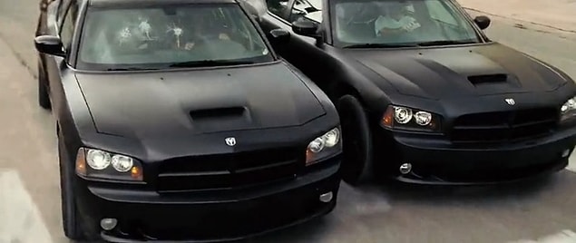 11. Rio Soygunu filminde Toretto ve ekibinin parasını çalmaya çalıştığı kişi parasını nerede saklıyordu?