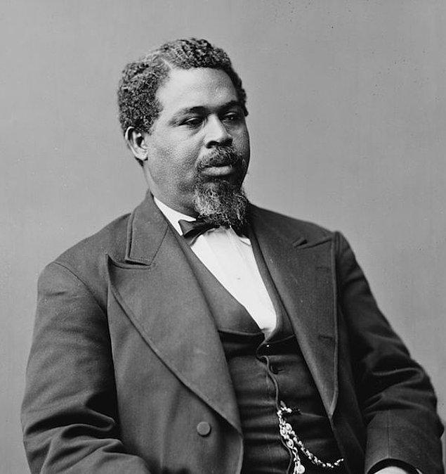 17. 1861 yılındaki iç savaşta, Robert Smalls adındaki bir köle Amerika Konfedere Devletleri’nin gemisini Amerika Birleşik Devletleri’ne yani Kuzey Birliği’ne kaçırmıştır.