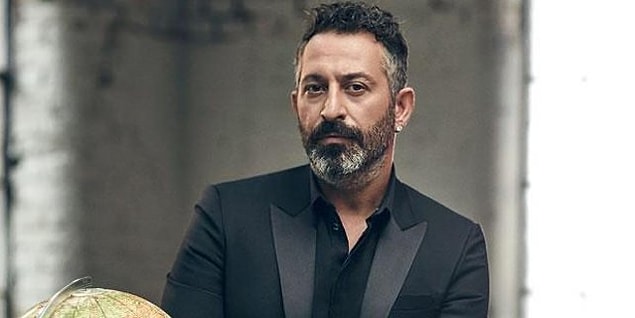 Bilgi sahibi olmadan fikir sahibi olmak ne kadar kolay değil mi? Duyarlı sanatçılara daha da ihtiyacımız olan şu günlerde Cem Yılmaz'ı bu tavrı için kutluyoruz.