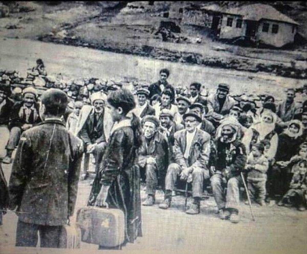 10. Hınıs Şahverdi Köyü'nde 23 Nisan kutlamaları, Erzurum, 1965.