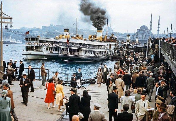25. İstanbul, 1948.