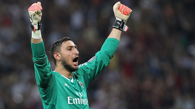 6. GIANLUIGI DONNARUMMA - Milan