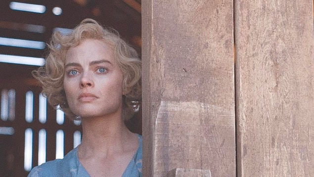 13. Margot Robbie'nin, Büyük Buhran dönemindeki bir soyguncuyu canlandırdığı Dreamland filminden yayınlanan görseller.