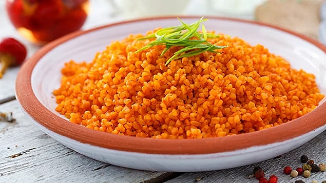 3. Yanına da bulgur pilavı 😋