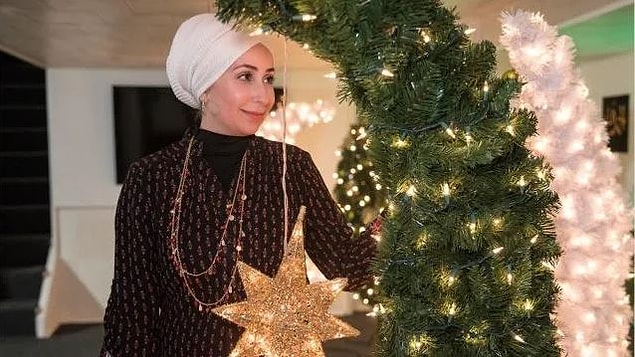 Bu ağaçları tasarlayan kişi ise Samar Baydoun Bazzi adlı bir kadın.