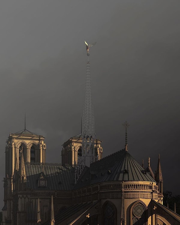 12. Еще один проект из Франции. На шпиле ангел-подросток