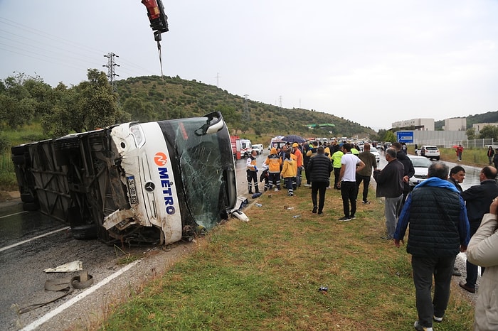 Üç Kişi Can Vermişti: Muğla'da Otobüsün Devrilme Anı Güvenlik Kamerasında