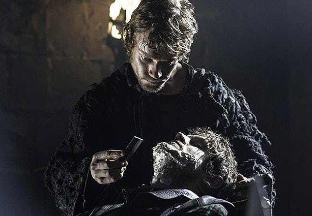 2. Robb'un ölüm haberiyle yıkılması...