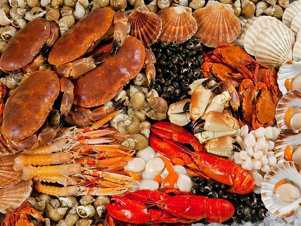 18. Какая из этих религий запрещает употребление в пищу морепродуктов (кроме рыбы)?