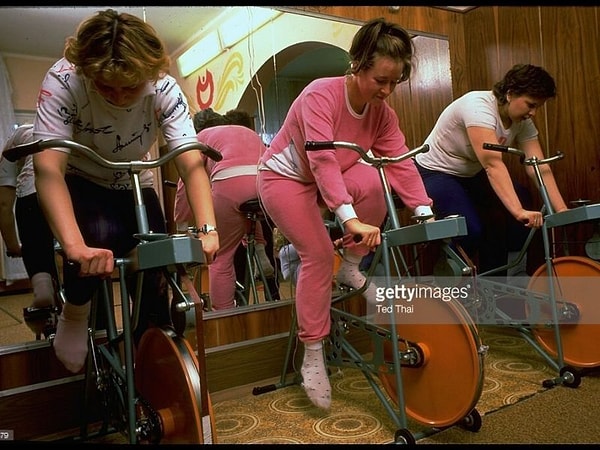 4. В 1989 году даже советские люди были помешаны на аэробике и спорте.