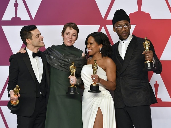 6. Какая картина получила премию «Оскар» за лучший фильм в 2013 году?