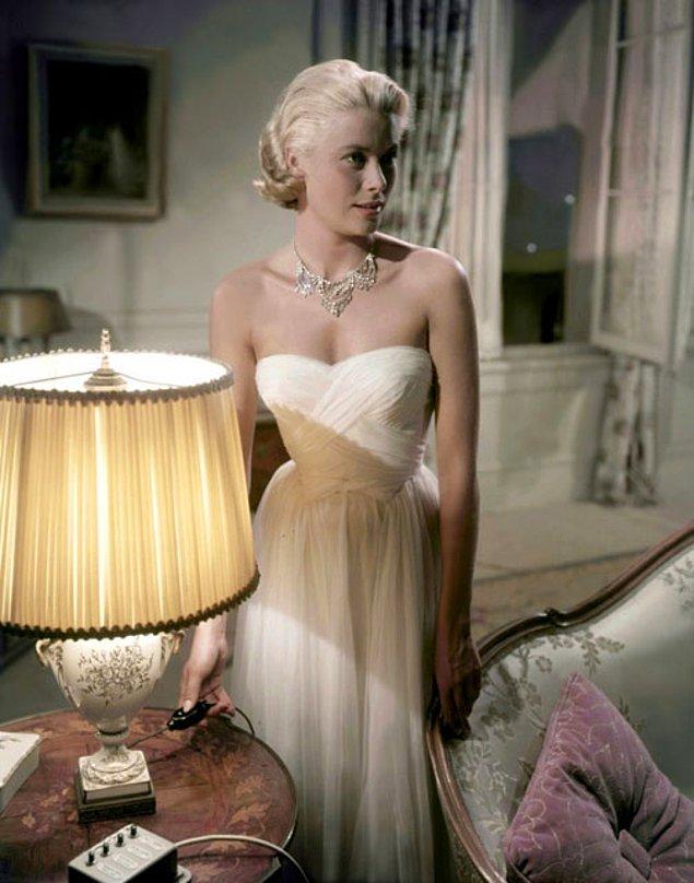 9. Grace Kelly ve Kelepçeli Aşık filmi. (1955)