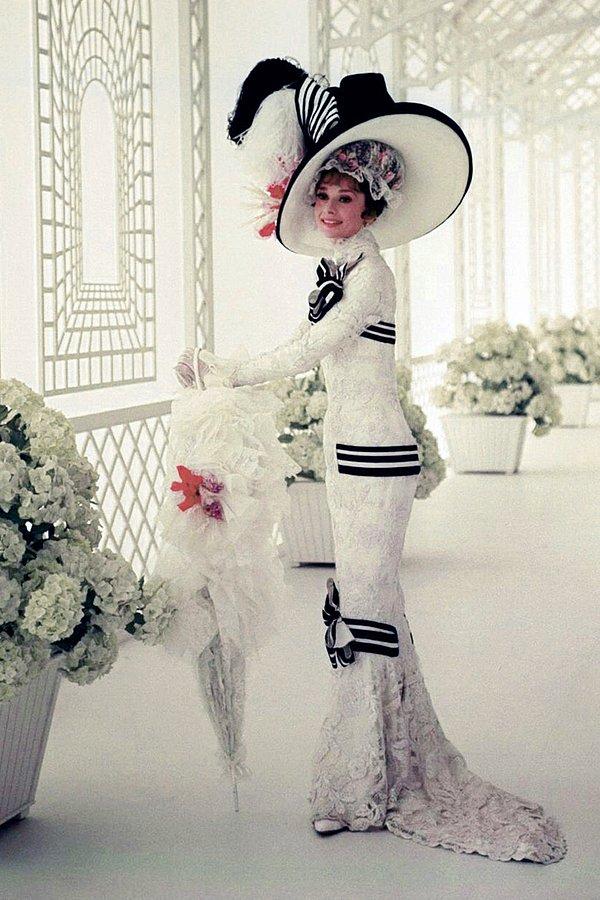 14. Yine Audrey Hepburn... Benim Güzel Meleğim filminden. (1964)