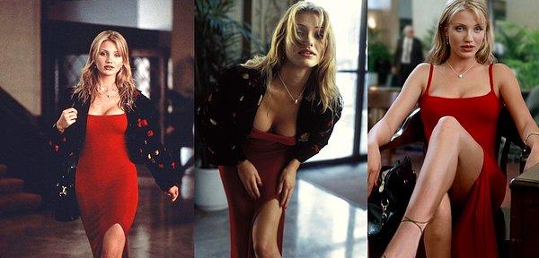 29. Cameron Diaz'ın Maske filminde giydiği kırmızı elbise. (1994)