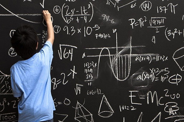 9. Переведите ¼ в десятичные дроби.