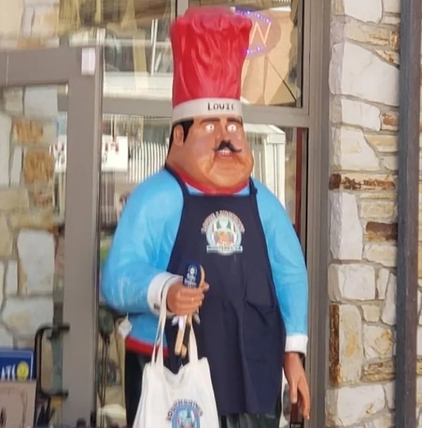 25. Зайти или пройти мимо?