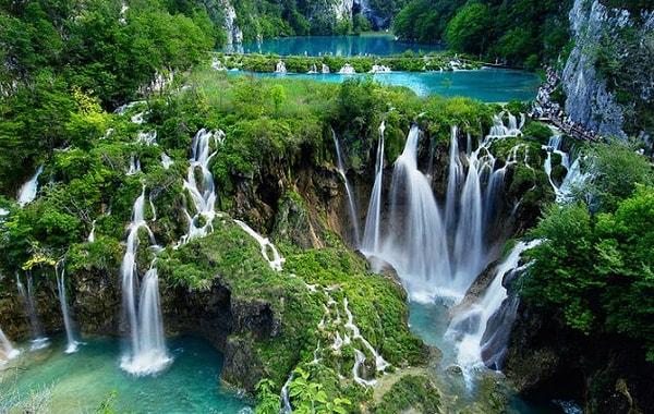 12. Plitvice Gölleri Milli Parkı hangi ülkededir?