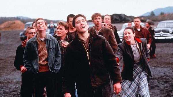 5. October Sky (1999)