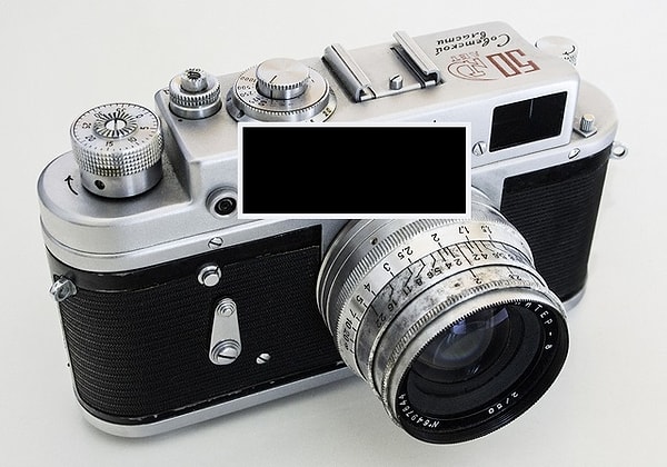 8. А название этого фотоаппарата, выпущенного в честь 50-летия Советской власти?