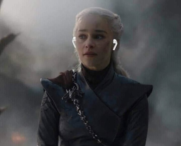 20. Вот что бывает, когда забываешь снять эйрподсы