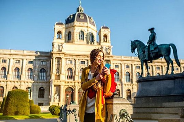 Вы проведете отпуск в Европе!