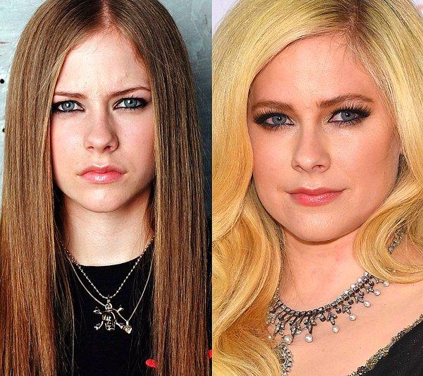 11. Avril Lavigne kimilerine göre çok değişti, kimilerine göre ise hiç değişmiyor.
