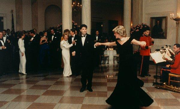 BONUS: John Travolta ve Prenses Diana'nın dansının arkasındaki hikaye: