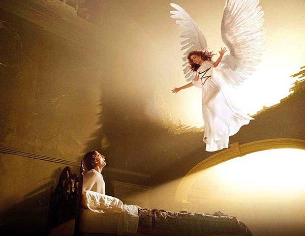 6. Angels in America / 2003 / IMDb: 8,3