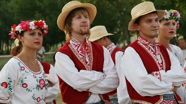 1. Начнем с простого вопроса! Как называется валюта, находящаяся в обращении в Беларуси?