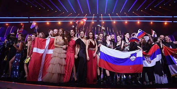 1. Кто был прошлогодним победителем?