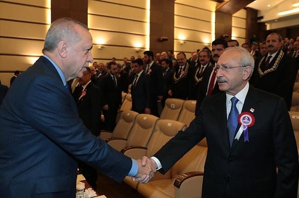 Ama Recep Tayyip Erdoğan ve Kemal Kılıçdaroğlu'nun oy oranı birbirine yakın ve Sinan Oğan'ın Cumhurbaşkanlığı seçimlerinde aldığı oy oranı da kilit durumda bırakıyor ikinci turu.