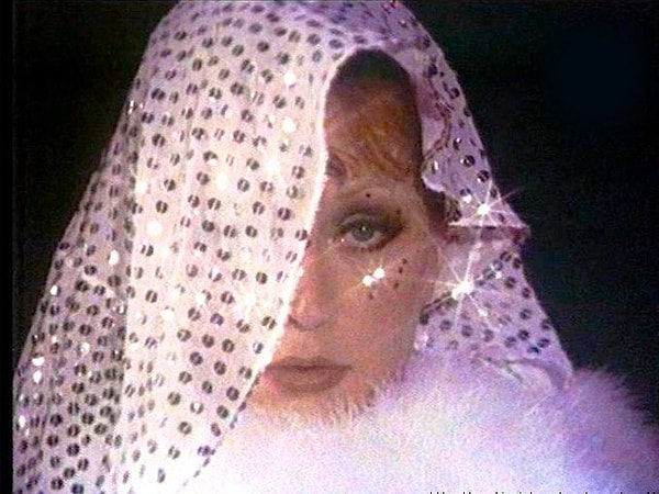 12. И напоследок давайте опять удивимся многогранности Аллы Борисовны.